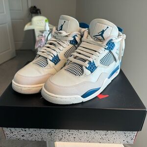 Jordan 4 Retro Military Blue size 11